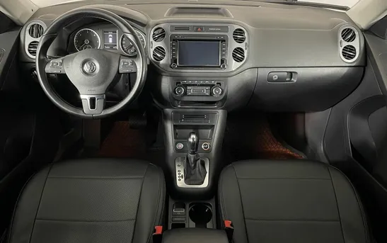 Volkswagen Tiguan 2.00 автоматическая, фото №1