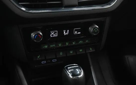 Skoda Rapid 1.60 автоматическая, фото №1