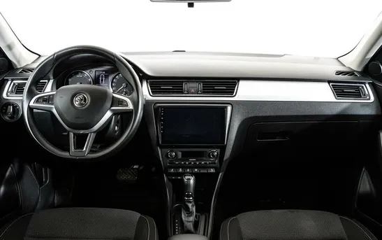 Skoda Rapid 1.40 робот, фото №1