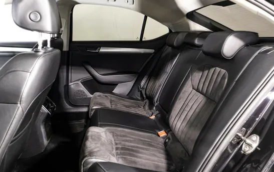 Skoda Superb 2.00 робот, фото №1