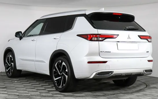 Mitsubishi Outlander 2.50 вариатор, фото №1