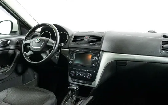 Skoda Yeti 1.80 робот, фото №1
