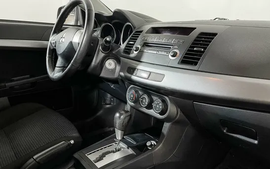 Mitsubishi Lancer 1.50 автоматическая, фото №1