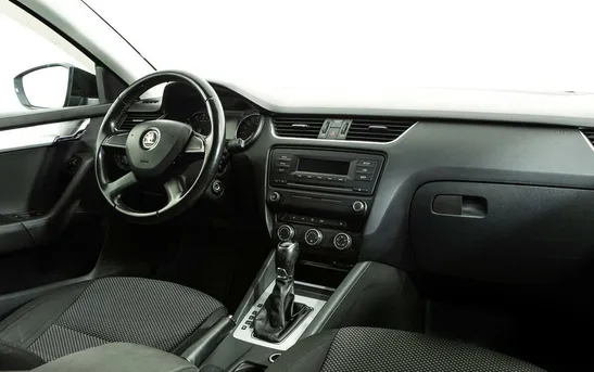 Skoda Octavia 1.80 робот, фото №1