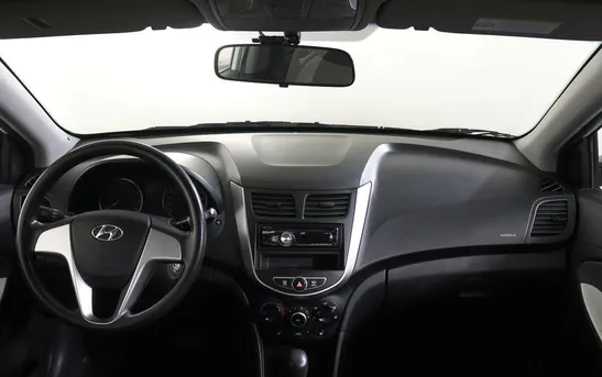 Hyundai Solaris 1.60 автоматическая, фото №1