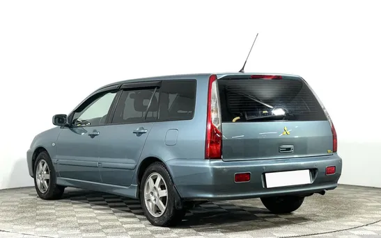 Mitsubishi Lancer 1.60 механика, фото №1