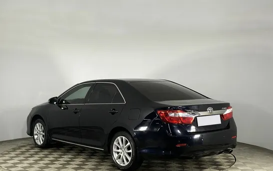 Toyota Camry 2.00 автоматическая, фото №1