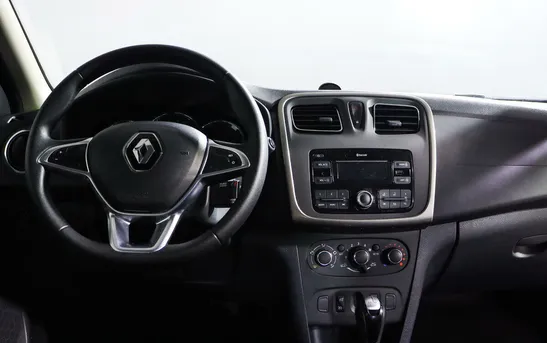 Renault Sandero 1.60 автоматическая, фото №1