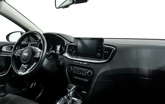 Kia Ceed 1.40 робот, фото №1