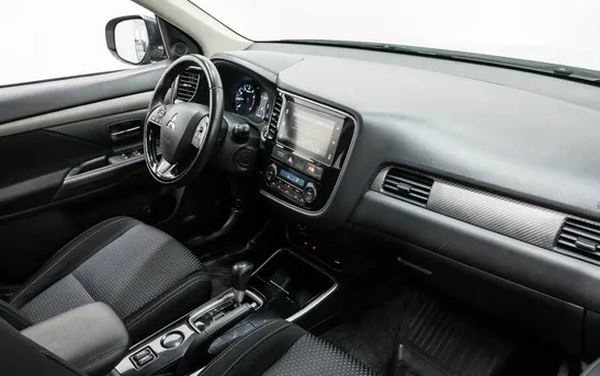 Mitsubishi Outlander 2.00 вариатор, фото №1
