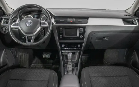 Skoda Rapid 1.40 робот, фото №1