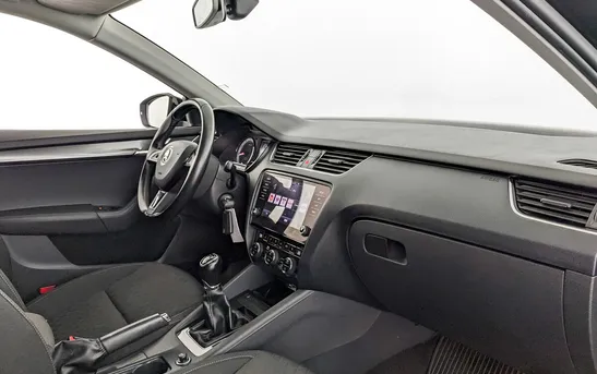 Skoda Octavia 1.80 механика, фото №1