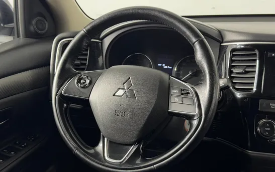 Mitsubishi Outlander 2.00 вариатор, фото №1