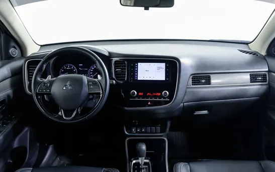 Mitsubishi Outlander 2.40 вариатор, фото №1