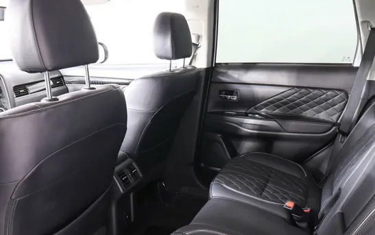 Mitsubishi Outlander 2.40 вариатор, фото №1