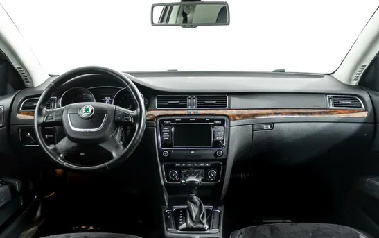 Skoda Superb 1.80 автоматическая, фото №1