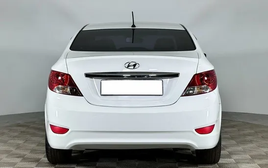 Hyundai Solaris 1.60 механика, фото №1