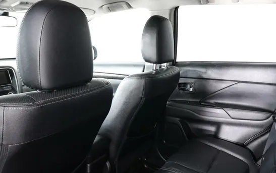 Mitsubishi Outlander 2.00 вариатор, фото №1