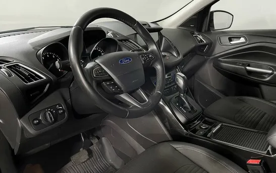 Ford Kuga 1.50 автоматическая, фото №1