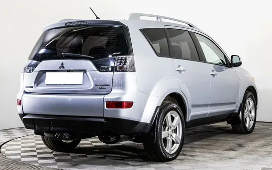 Mitsubishi Outlander 3.00 автоматическая, фото №1