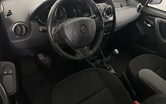 Renault Duster 2.00 механика, фото №1