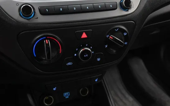 Hyundai Solaris 1.60 механика, фото №1