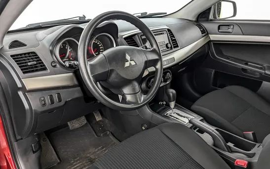 Mitsubishi Lancer 1.60 автоматическая, фото №1
