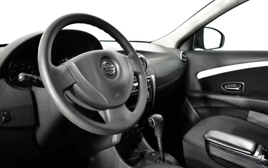 Nissan Almera 1.60 автоматическая, фото №1