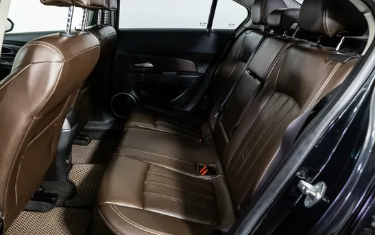 Chevrolet Cruze 1.40 автоматическая, фото №1