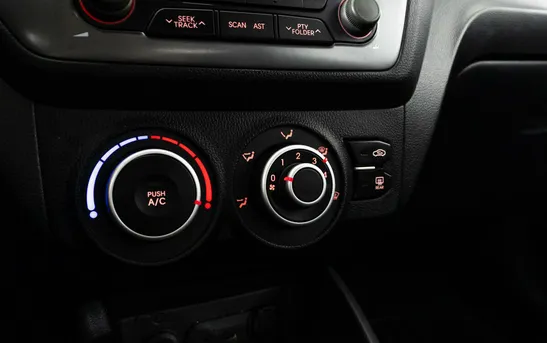 Kia Rio 1.60 автоматическая, фото №1