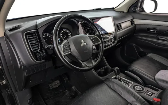 Mitsubishi Outlander 2.00 вариатор, фото №1