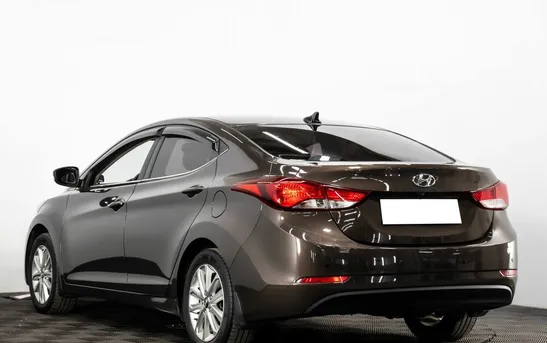 Hyundai Elantra 1.80 автоматическая, фото №1