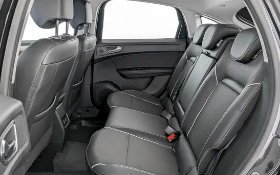 Renault Arkana 1.30 вариатор, фото №1