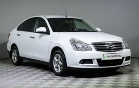 Nissan Almera
