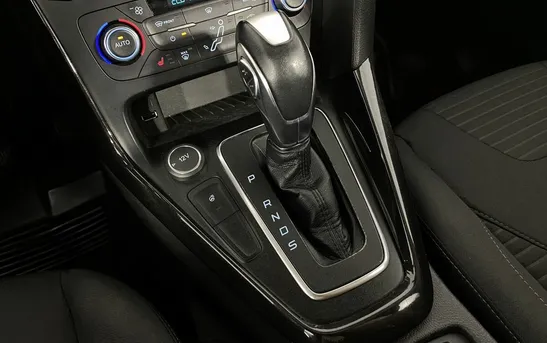 Ford Focus 1.60 робот, фото №1