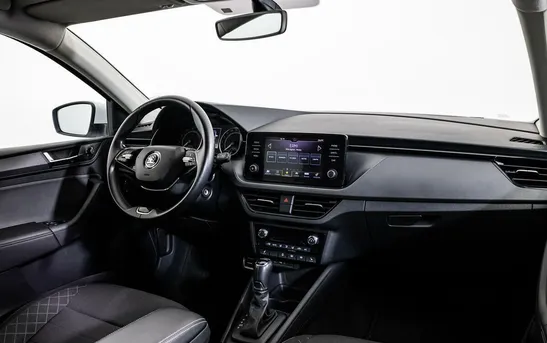 Skoda Rapid 1.40 робот, фото №1