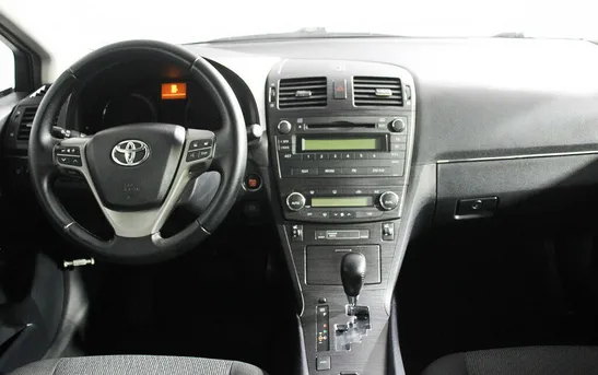 Toyota Avensis 1.80 вариатор, фото №1