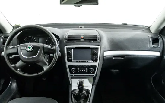 Skoda Octavia 1.80 механика, фото №1