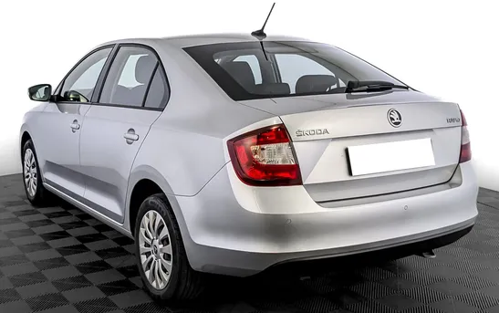 Skoda Rapid 1.60 механика, фото №1