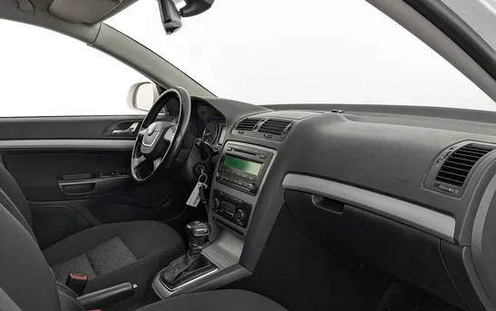 Skoda Octavia 1.60 автоматическая, фото №1