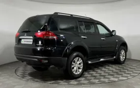 Mitsubishi Pajero Sport