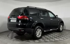 Mitsubishi Pajero Sport