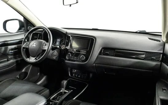 Mitsubishi Outlander 2.00 вариатор, фото №1