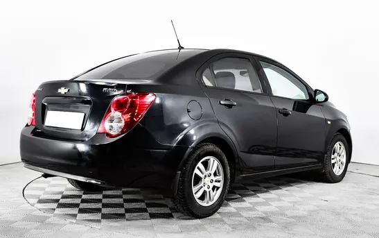 Chevrolet Aveo 1.60 автоматическая, фото №1
