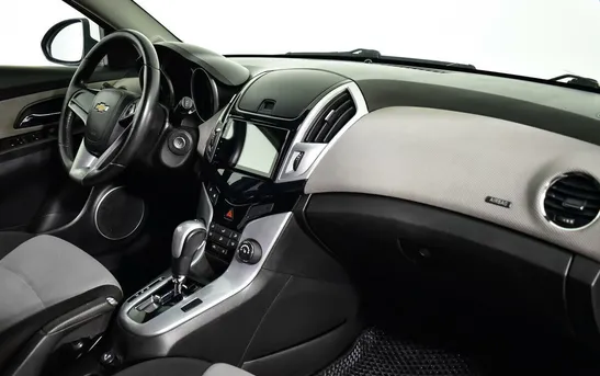Chevrolet Cruze 1.80 автоматическая, фото №1