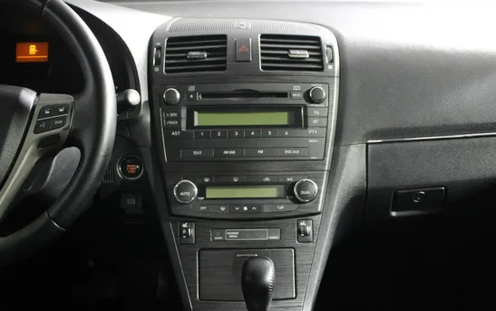 Toyota Avensis 1.80 вариатор, фото №1