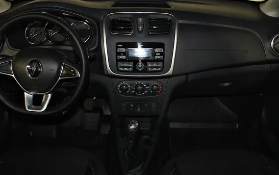 Renault Sandero 1.60 механика, фото №1