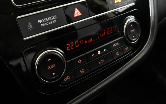 Mitsubishi Outlander 2.00 вариатор, фото №1