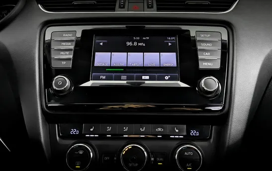 Skoda Octavia 1.80 робот, фото №1