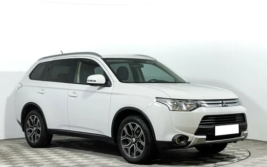 Mitsubishi Outlander 2.40 вариатор, фото №1
